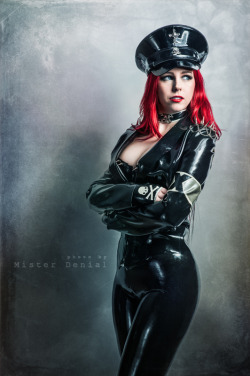 latexandfetish:  (via Miss Marquis France by ~Mister-Denial on