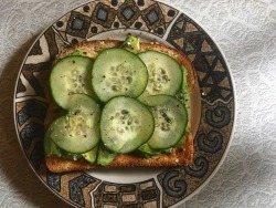 strong-healthy-happy-vegan:  Avocado toast with Trader Joe’s