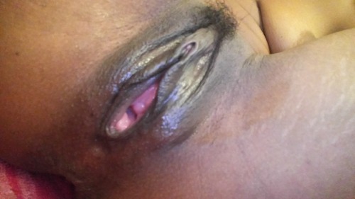 I would eat the fuck out of this tasty looking ebony pussy