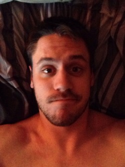 bhritscold:  just a little night time selfie