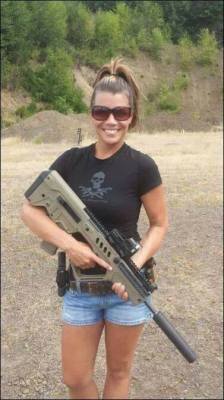 GunsNGirls