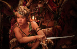 therapeuticsweets:  Jeremy Sumpter played Peter in the 2003 movie