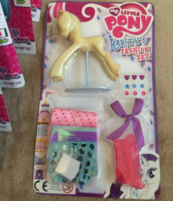 mlp-merch:  A better look at the mannequin that is included in