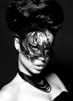 ♥Enigma do Amor♥ e o Padre