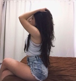 sizyn:  acabei de cortar meu cabelo 💇 ja ta dando sdd, mentira