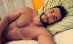 ricapichaspeludas:  alsamuroyxxx1987curridabat:  Esteban, creo