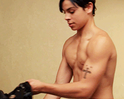 famousmeat:  Jake T. Austin in a towel after a shower on Grantham & Rose