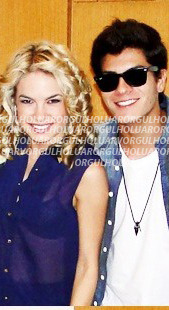 umailudida-luar:  orgulholuar:  MEUS ARESSSSSSSSSSSSS ♥ MELHOR