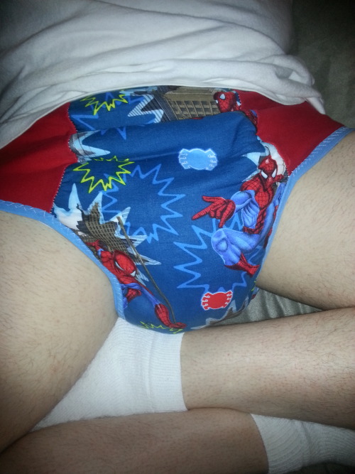 thelatentboy:  I’m Peter Parker at work, but when I get home I’m Spidey…padded ;)