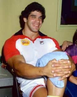 londonboy45:  smut-i-dug-up:  Lou Ferrigno  What a god should