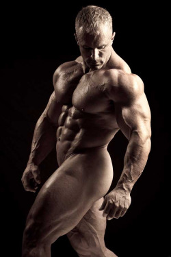 hunksilike:  Con Demetriou / Constantinos Demetriou Muscle for