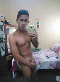 1000chicosreales:  Http://1000chicosreales.tumblr.com