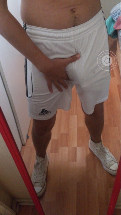 alex24laserena:  luisarayaab:  calientes4:  Javier de las Compañia rico activo  Las compañía se las trae  Te creo xd