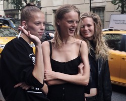 balenciwangastreet:  Bad girls club: Lexi Boling, Hanne Gaby