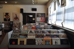 vinylhunt:  Jackson, MS, Record Store Review  The vinyl record