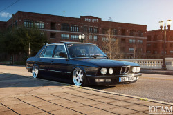 lowlife4life:  Rob Amason’s BMW E28 528i by 1013MM on Flickr.