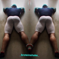 brotein–shake:  Did someone say leg day? You know you crushed