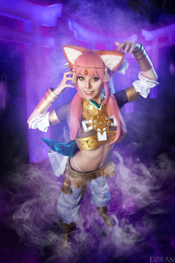 cosplay-and-costumes:  Disharmonica as Caster Tamamo-no-Mae (Fate/Extra) Full album: http://imgur.com/r/cosplaygirls/cRsbH Source: http://imgur.com/r/cosplaygirls/cRsbH Twitter: https://twitter.com/rcosplay 