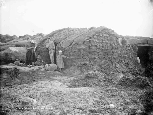 Irish Land WarA laborer’s family outside their temporary turf