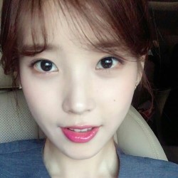 korean-dreams-girls:   IU - Selca    