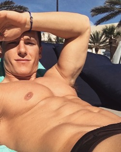 bigkimsprettyboyblog:  Blake Bridges http://instagram.com/blakejamesbridges