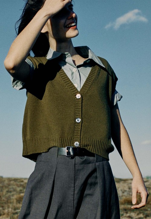 fashionfavdotcom:  Maya Gunn by Jack Davison for Margaret Howell