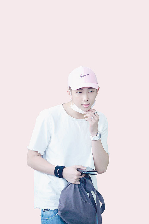 yugyeommah:  fashion monster â™¡-â™¡ â˜¼ carolâ€™s random edits - (38/âˆž)Â Â© 