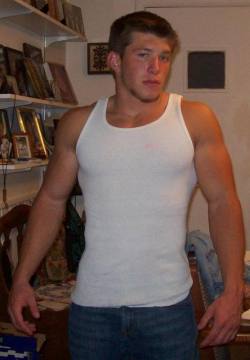 seaman100:  Anthony Green 18 strips to posing strap 