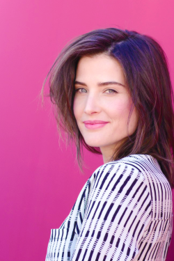 :  Cobie attended the “The LEGO Movie” Los Angeles Premiere (February