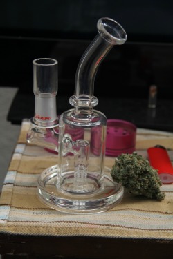 pnw-chronic:  Leisure Mini 6 Arm Vapor Rig. Red Label.