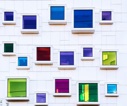 arsethetic:  Pop Windows by Fonk De on Flickr. 