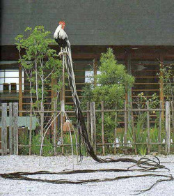 archiemcphee:  Check out the awesomely long tails on these roosters!