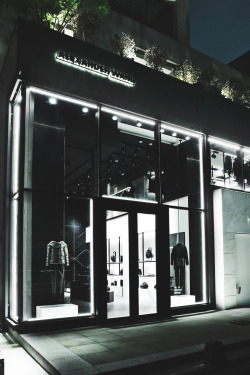 lemme-holla-at-you:  envyavenue:  Alexander Wang | Photographer