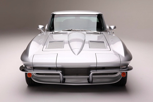 itsbrucemclaren: speedxtreme: —- 1963 Corvette Sting Ray Split-Window