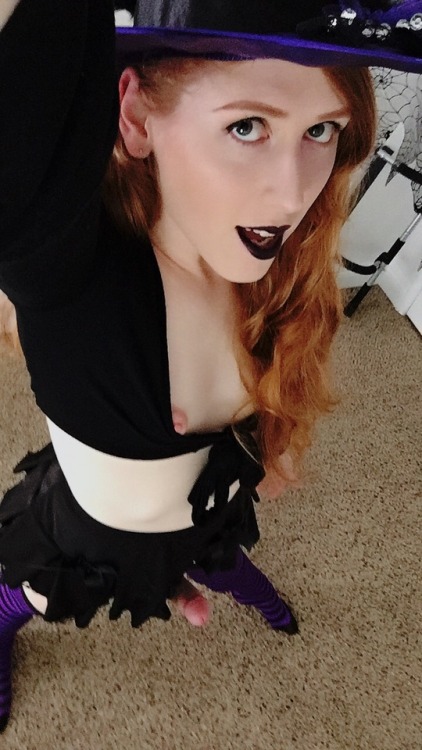 shemaledickflapping: shiritrap: Cum watch this little witch one last time before she disappears on her broomstick http://chaturbate.com/shiritrap Sexiest witch I’ve seen! 