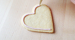 vintae:  Cookies for Valentine’s Day (by SweetAmbsCookies)