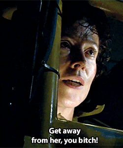 classichorrorblog:    AliensDirected by James Cameron (1986)