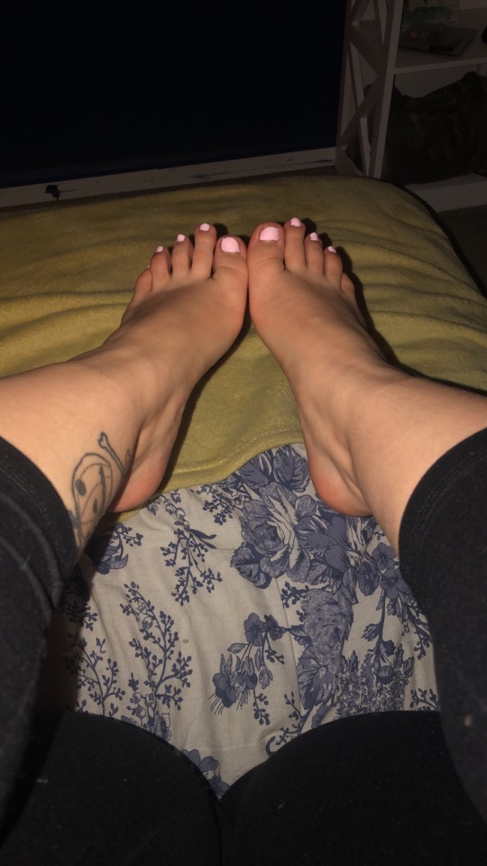 xhorrorbabyx:baby pink for the baby 😇