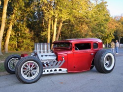 hot rod, muscle cars, rat rods and girls