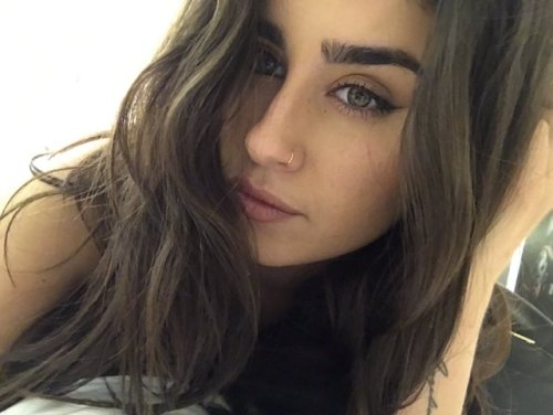 lmjupdates: laurenjauregui Me dicen que soy complicada, pero veo que te gusta así aug. 19, 2017