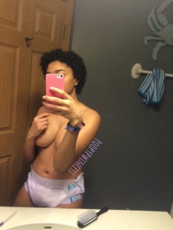 poopypwincess:  Shower and nothing but a fresh diapy is always