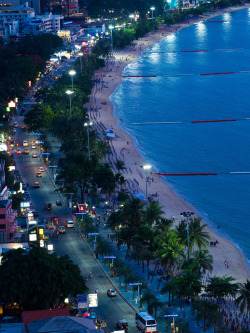 breathtakingdestinations:  Pattaya - Thailand (von Not That Bob