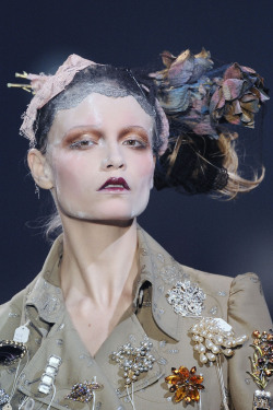    John Galliano at Paris Fashion Week Spring 2010 This is so