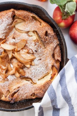 confectionerybliss:  Caramelized Apple Dutch Baby Pancake | The