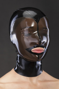 brightandshinyblog:Looking for a mask!? Please see our range