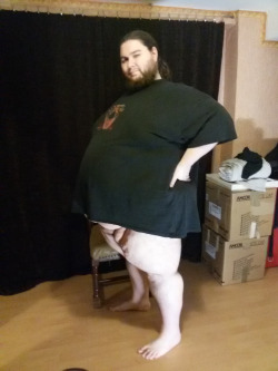 thegreasytusk:  fatwasad:  Today my girlfriend took some pictures of me. She really loves my weight gain results. Everything is so soft and cuddly!  Sheâ€™s a lucky girl!  Clothes would be forbidden if you were my boyfriend