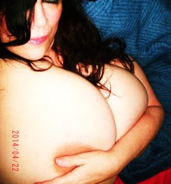 mylonelybreasts:  ~idk how to label this…any ideas?