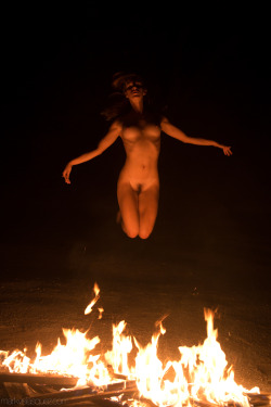 “If you love somebody Why not set them on fire…”  -  Model: