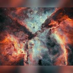 Stars, Gas, and Dust Battle in the Carina Nebula #nasa #apod