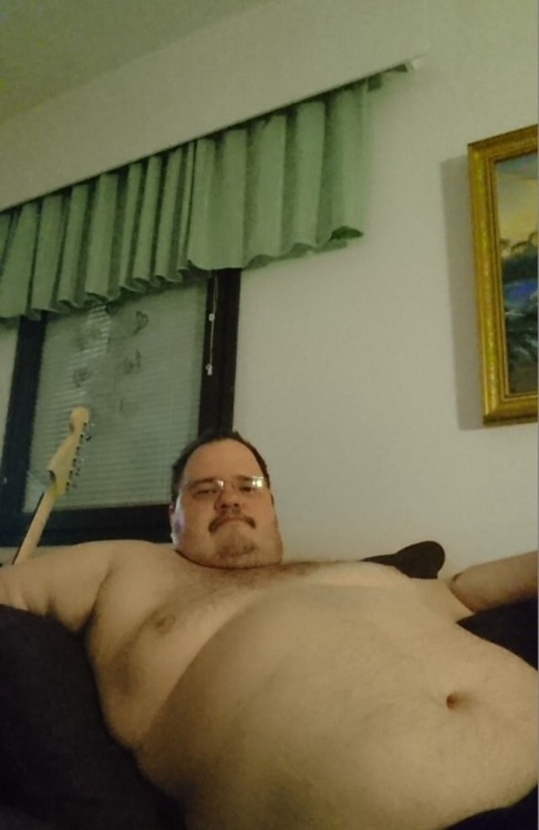 biggerenamored:  Hell yah!!!  When you’re down and out, there’s always moobs